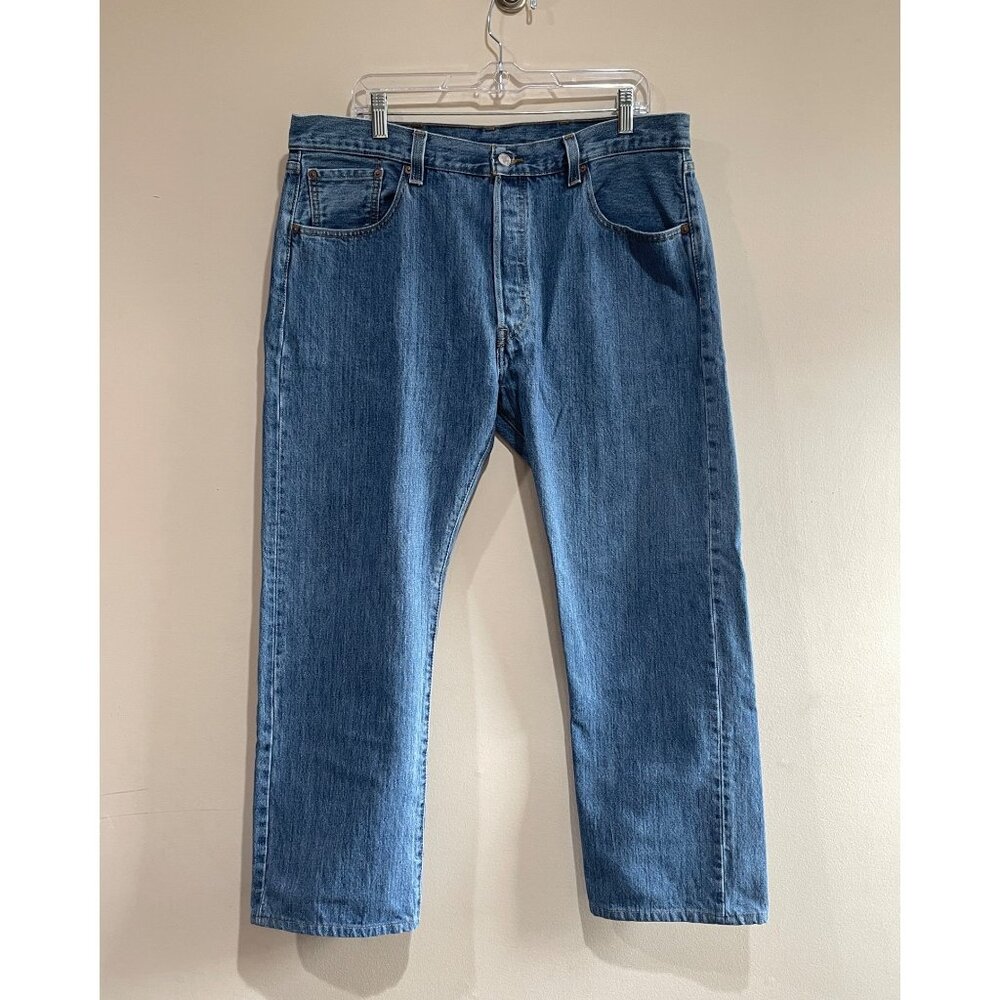 Levi's 501XX Jeans Mens 38X30 (actual 37X28.5) Button Fly Hemmed**